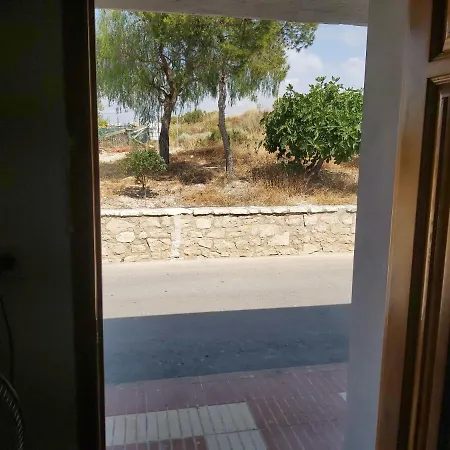 Zona Tranquila A 5 Min De La Playa מלון